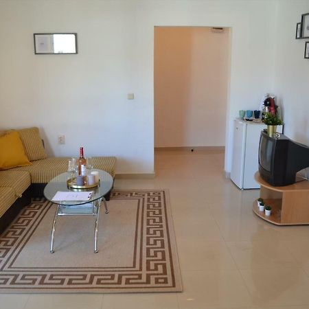 Villa Viktoria Studios تساريفو المظهر الخارجي الصورة
